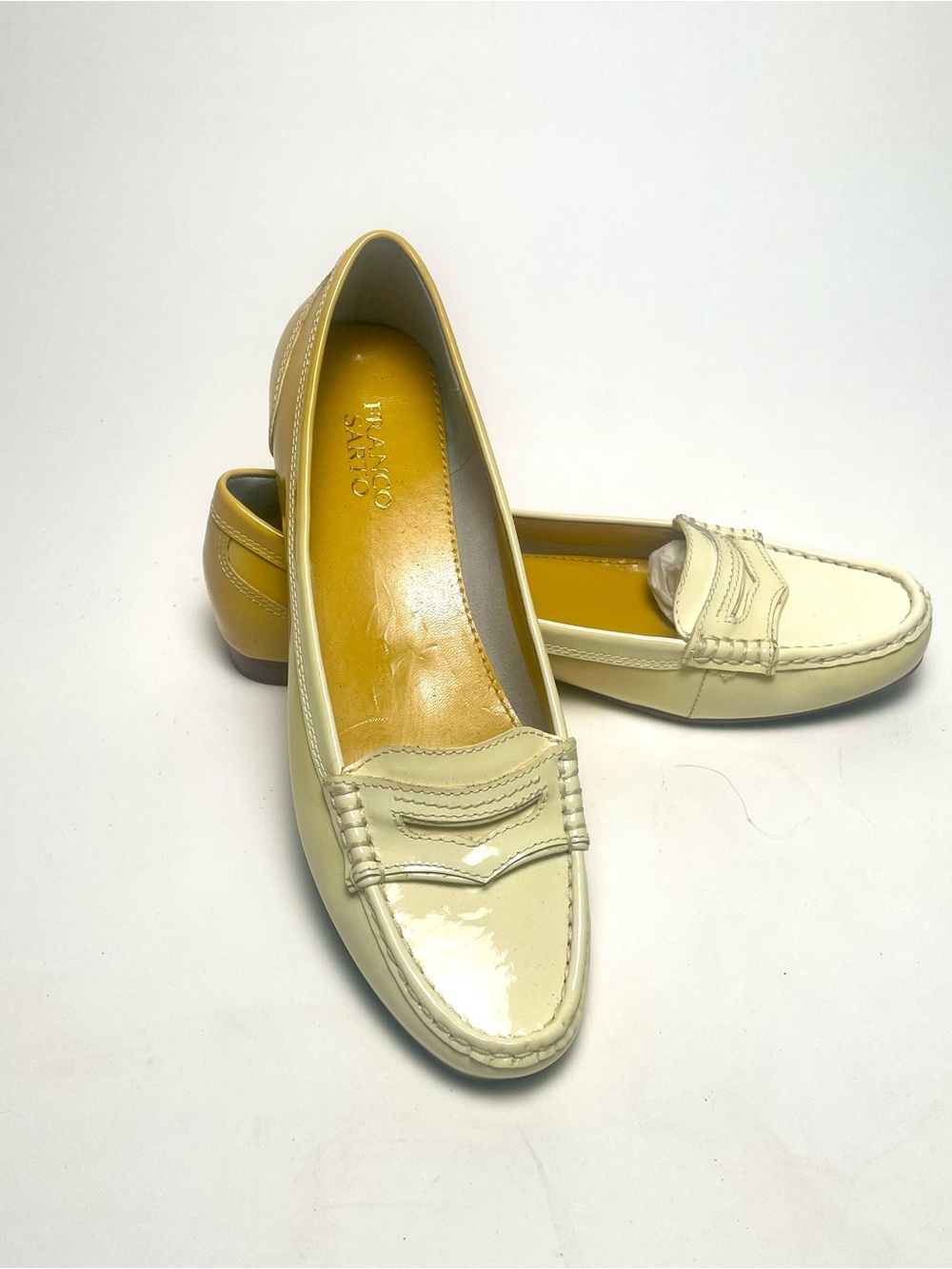 Franco Sarto Keen Penny Loafers Cream Yellow Ombre Patent Leather Flats, 9 NWOB